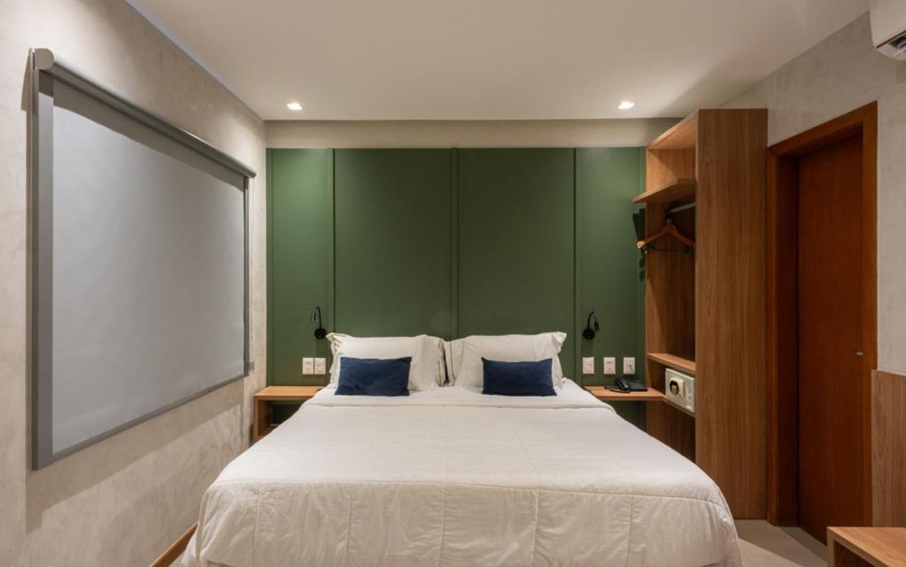 לאורו דה פרייטס Malibu Plaza Hotel מראה חיצוני תמונה